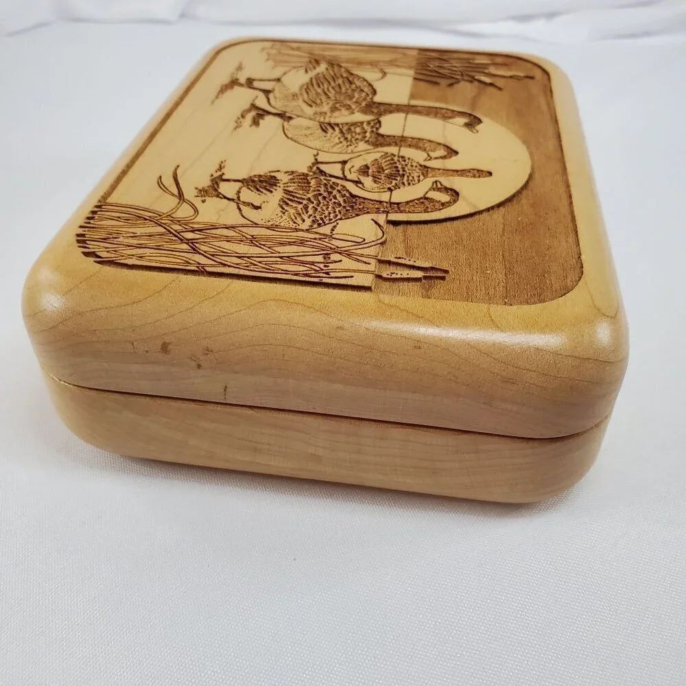 VTG Laz-Art Laser Etched Handcrafted Wood Lidded Jewelry Box Trinket Geese